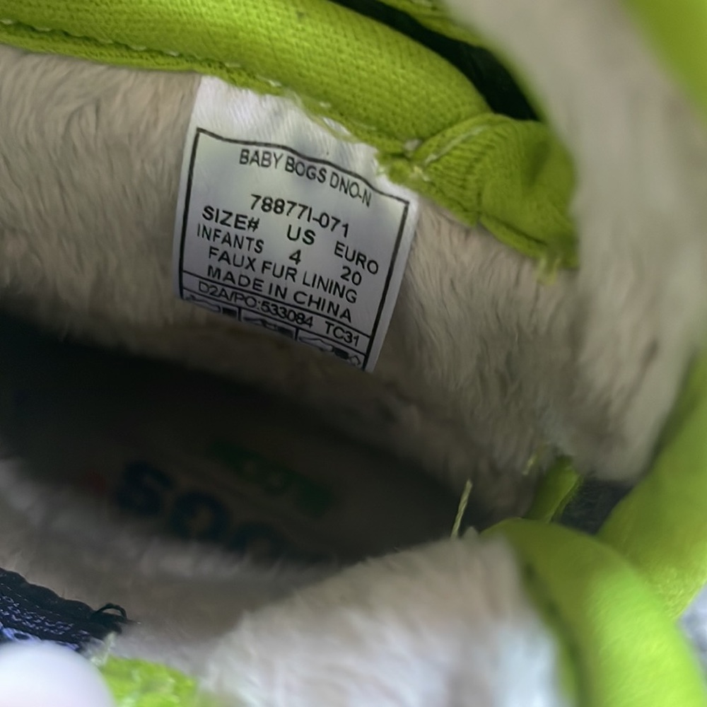 Bogs Boots - Picture 4 of 4